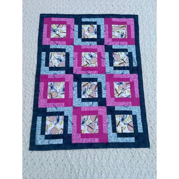 Mary Kay Prayer Quilt Ministry Pink Squares Blanket 40x51 - Picture 1 of 11